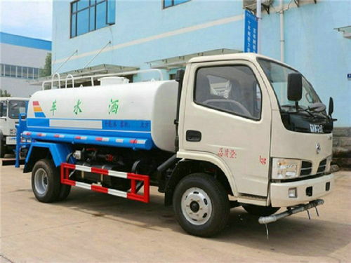 鶴崗霧炮灑水車價(jià)格與黑龍江灑水車經(jīng)銷商選擇指南